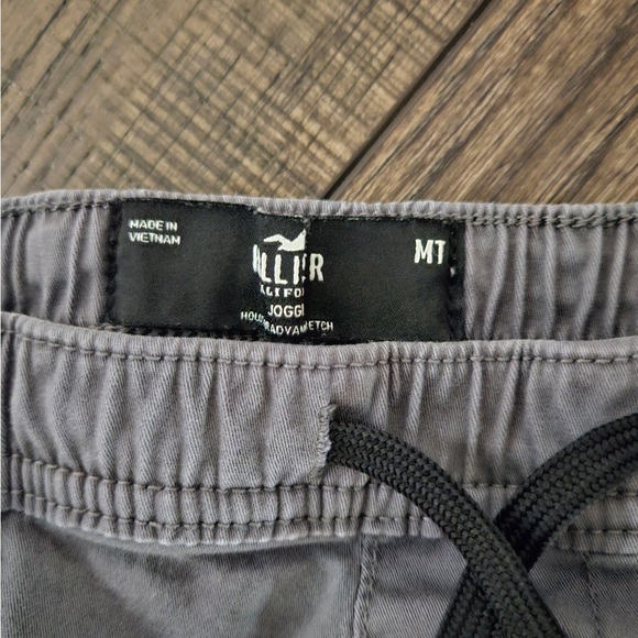 Hollister Men's Gray Joggers - Picture 3 of 5